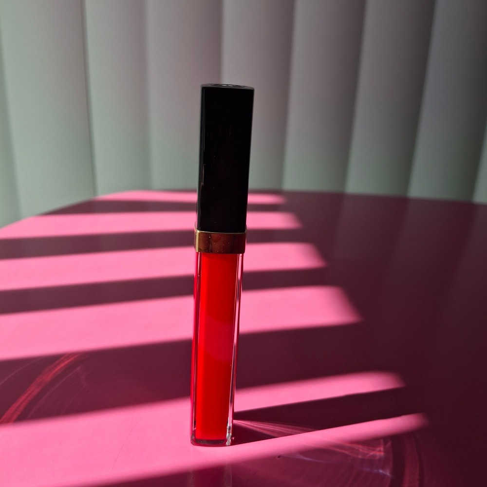 Chanel Rouge Coco Gloss 756 Chilli Red Lip Gloss 0.19 oz - Picture 4 of 5